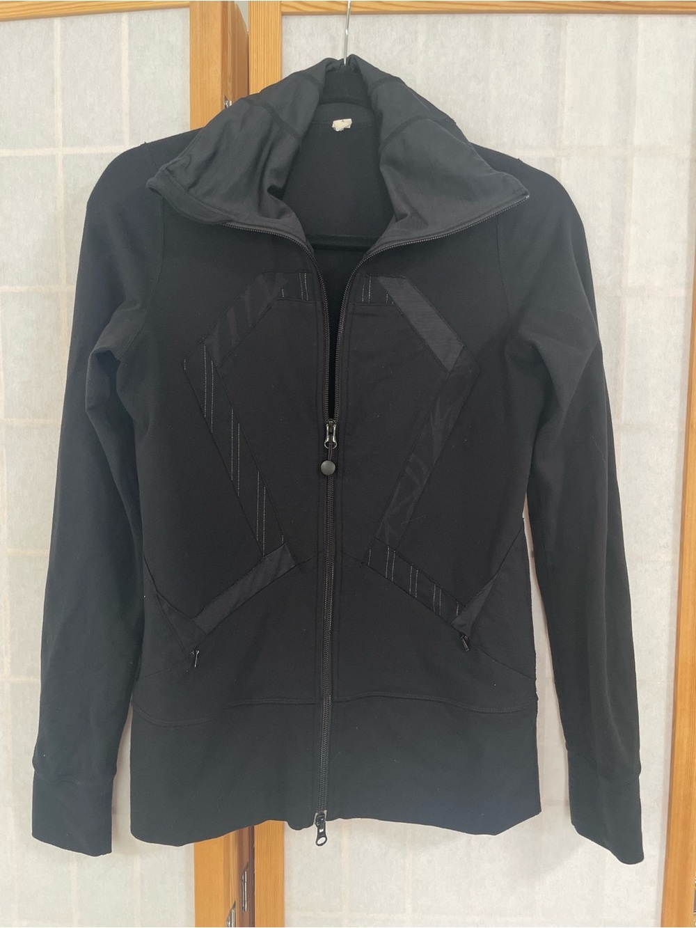 lululemon athletica Black Full-Zip Utility Jacket